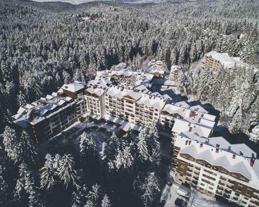 Апартамент - Боровец Хотел "Боровец Гардънс" A 44 Exterior foto